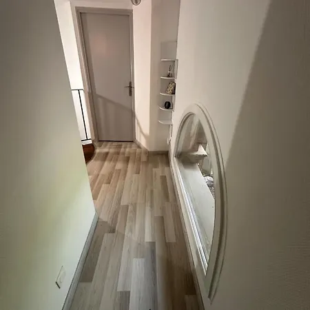Duplex T4, Canal, In Town Appartamento Carcassonne